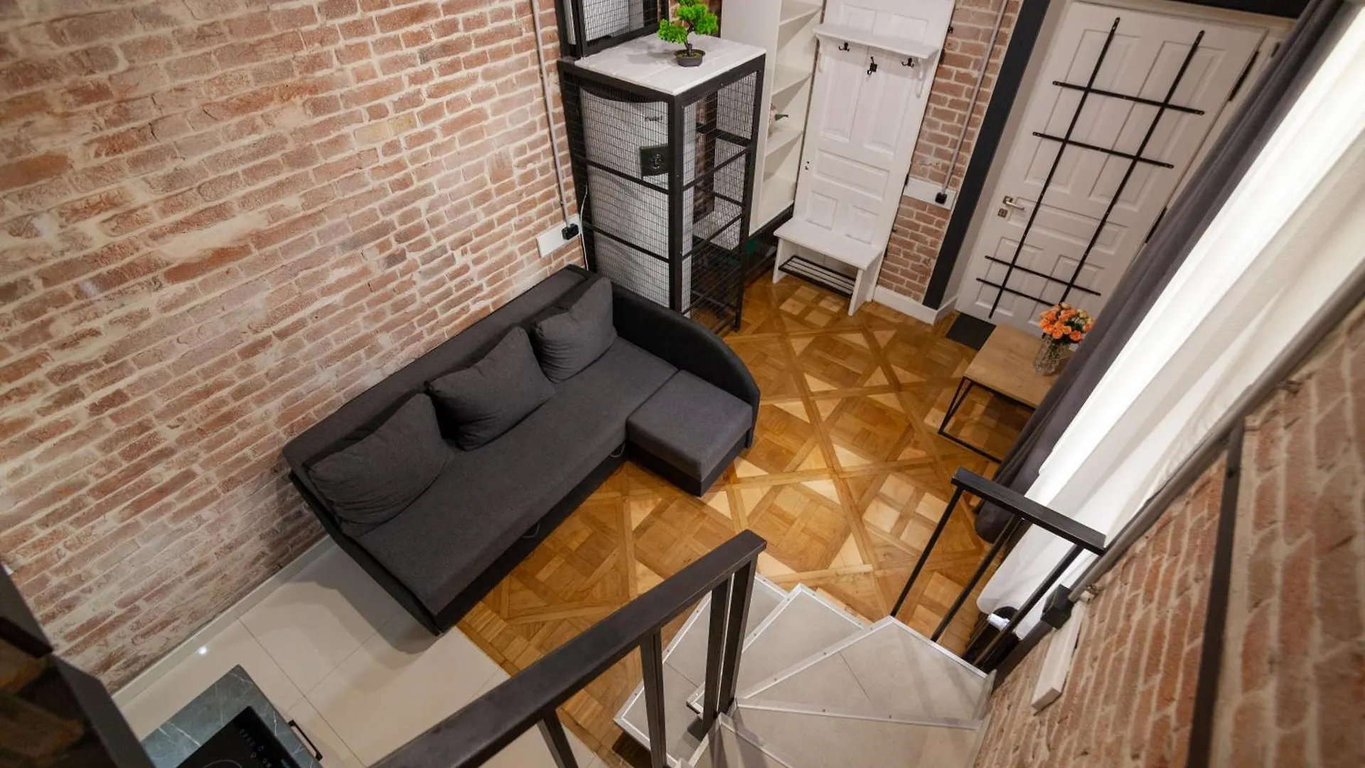 Royal Mini Apart-Hotel On Kovzhyna Львов 0*,  Украина