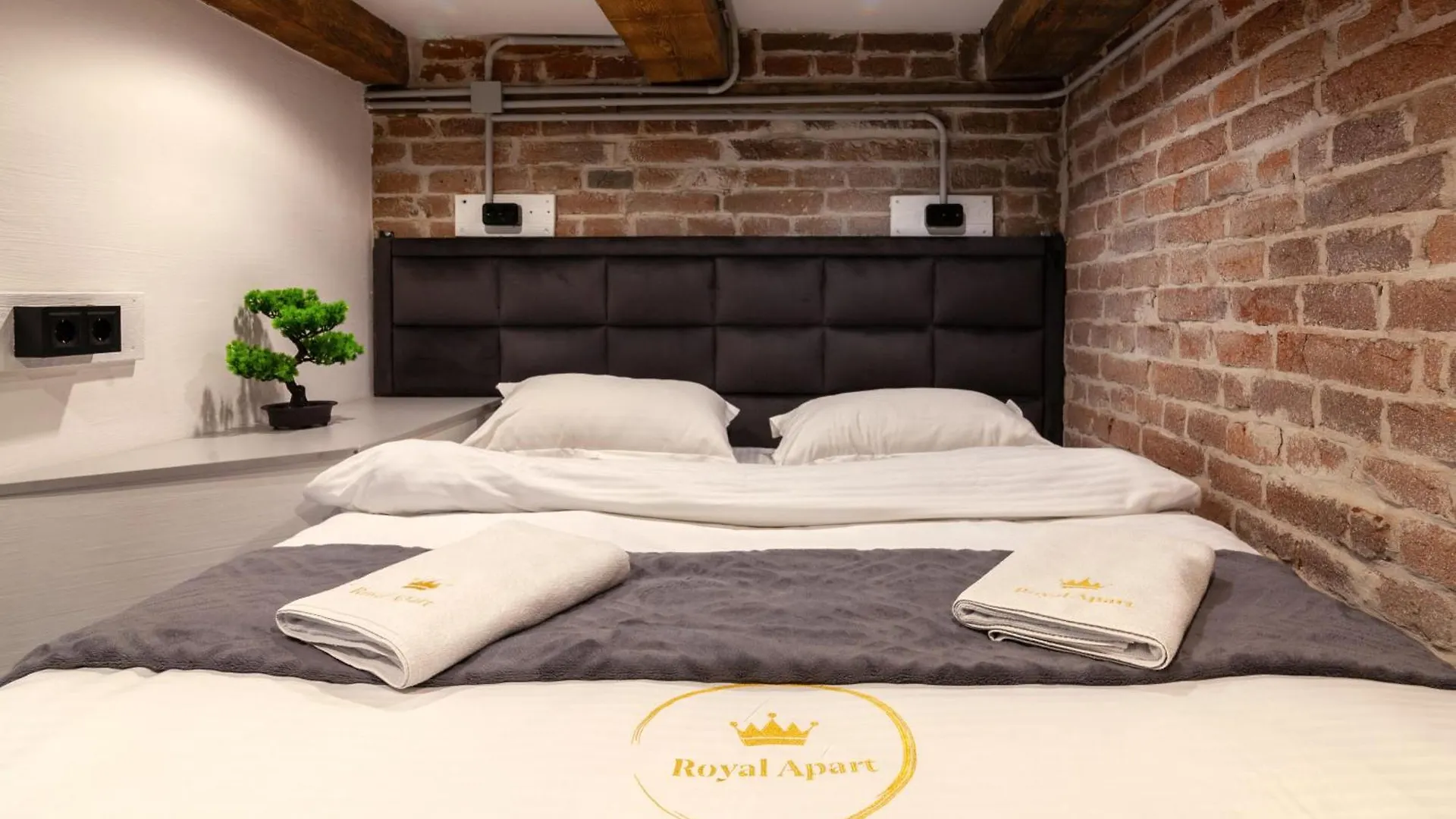 Royal Mini Apart-Hotel On Kovzhyna Львов