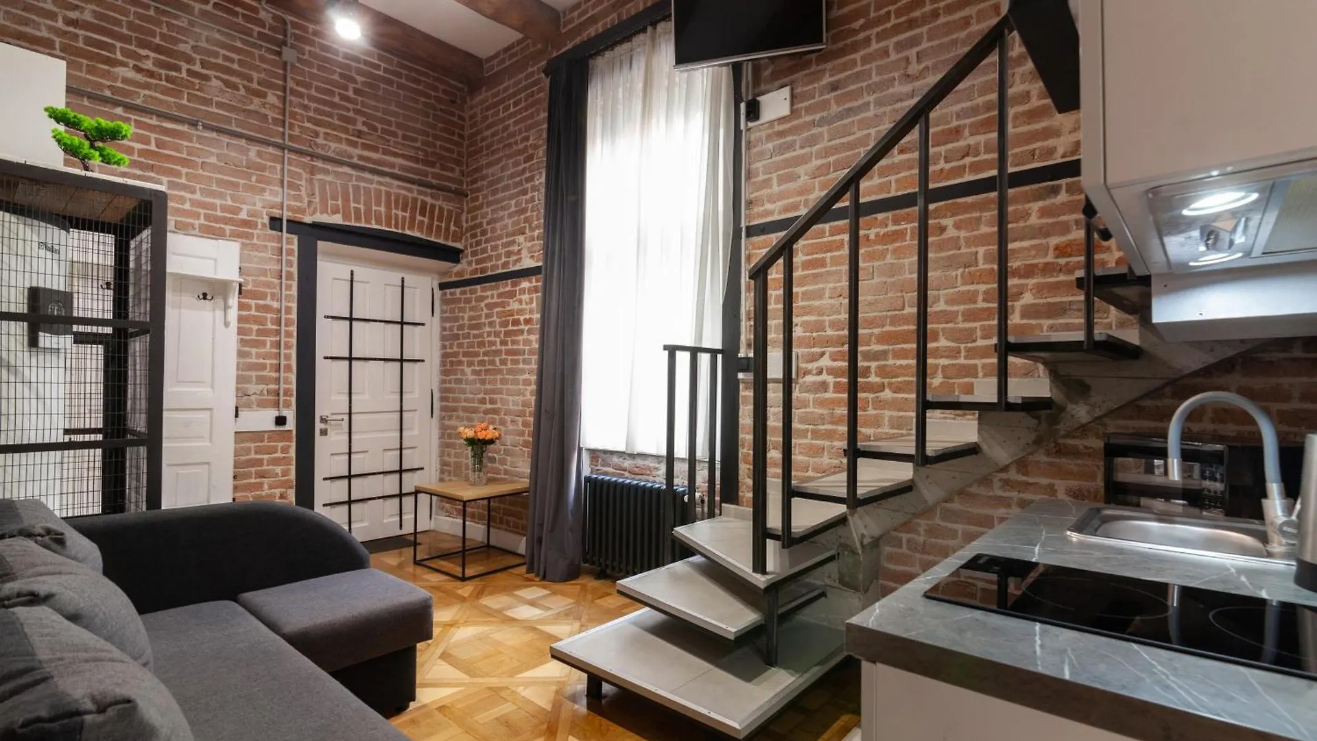 Royal Mini Apart-Hotel On Kovzhyna Львов Апартаменты